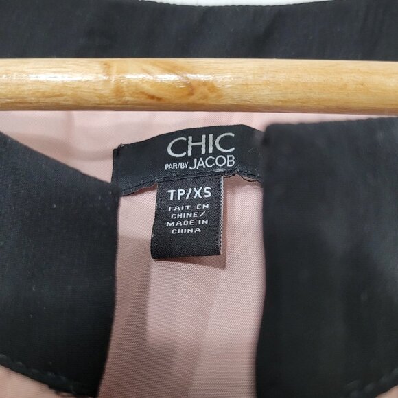 💕Chic by Jacob | Coral & Grays Floral Sleeveless Sheath Dress Notch Neck Lined - Picture 3 of 11